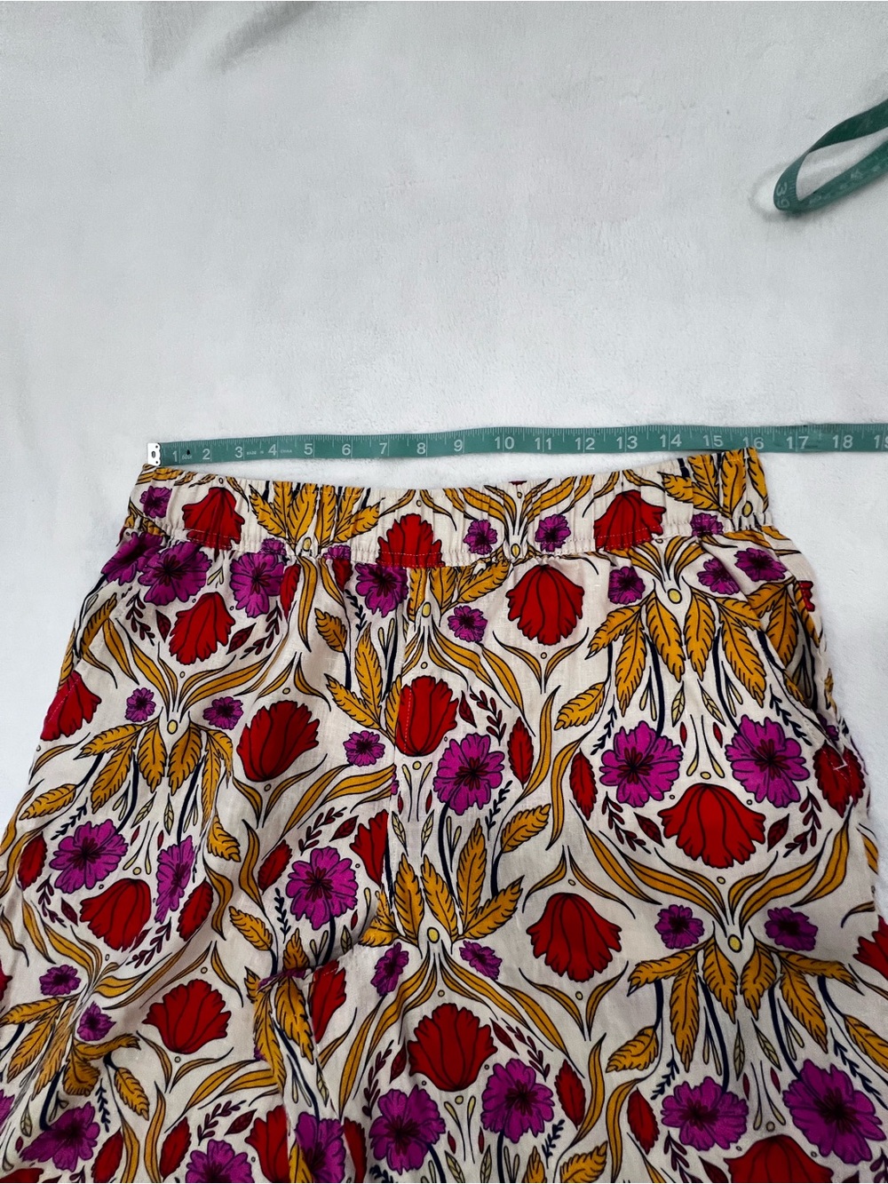 Rachel Zoe Linen Floral Wide-Leg Pants in White, Magenta & Red - Picture 6 of 8